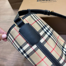 New Designer Iconic Top Handle Bag - Luxury Women's Premium Handbag - NM5635