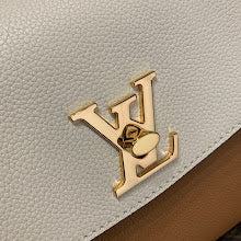 Luxury Designer Tote Bag for Women - Premium Iconic Monogram Handbag - NM4267