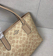 New Chic Designer Shoulder Handbag - Premium Luxury Women's Style - NM6525