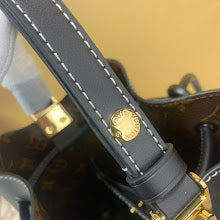 Designer Monogram Crossbody - Luxury Women's Premium Fashion Bag - NM4998