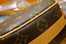 Designer Signature Tote - Premium Luxury Women's Fashion Bag - NM5054