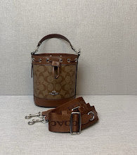 New Chic Women's Shoulder Handbag - Luxury Premium Designer Style - NM6551