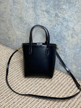 Chic Designer Tote Handbag - Luxury Premium Women's Fashion Bag - NM3739