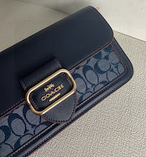 New Luxury Iconic Crossbody Bag - Women's Elegant Designer Fashion - NM6581