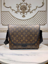 Chic Designer Crossbody Purse - Premium Luxury Women's Style - NM4975