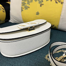 Premium Women's Shoulder Bag - Designer Luxury Fashion Accessory - NM2835