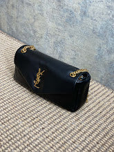 Designer Heritage Shoulder Bag - Premium Luxury Women's Handbag - NM3427