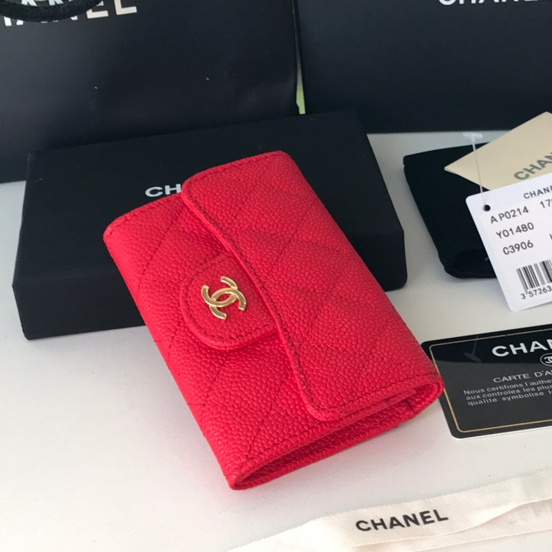 Zivas Charm Everyday Sophistication Everyday Handbag (Polished Everyday Piece) – Angled View