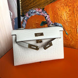  Smart crossbody bag front view
