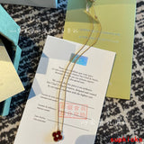 Full view of Van Cleef & Arpels unisex jewelry piece