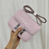  Smart shoulder bag front view 7
