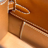  tote bag close-up of hardware and finish