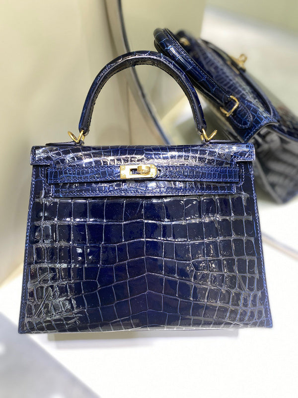 Graceful bag women's premium everyday handbag