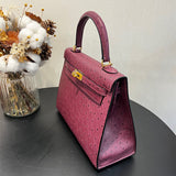  Refined shoulder bag front view 7