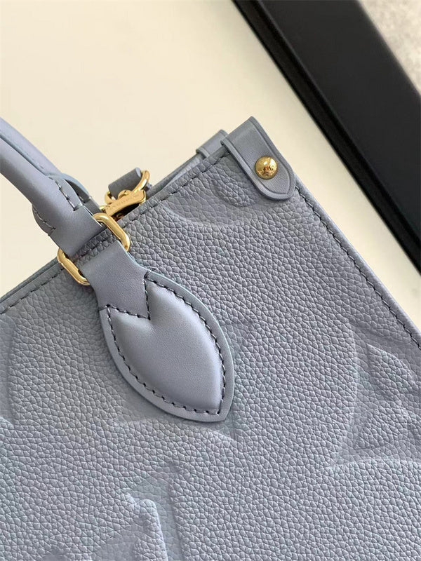  smart tote bag styled with outfit
