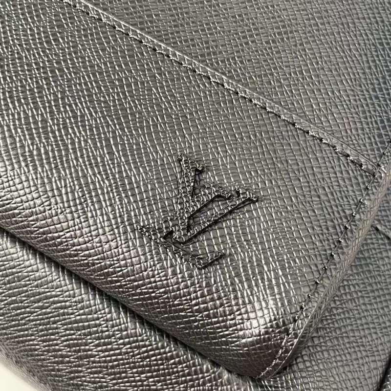 Back view of everyday-luxe signature women's handbag – women's everyday handbag
