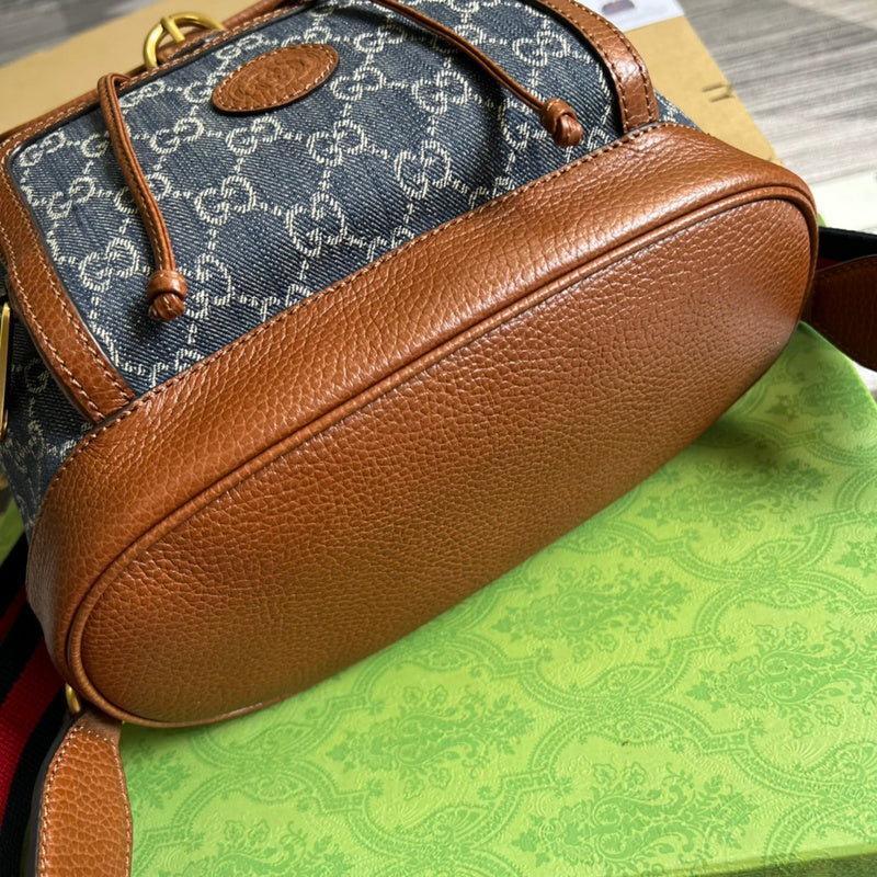 Interior view of elevated polished women's handbag – women's luxury accessory
