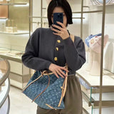 Smart top-handle bag front view 25