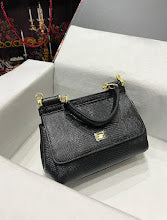 Designer Iconic Tote Handbag - Premium Luxury Women's Fashion - NM7040