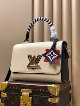 Designer Heritage Crossbody Bag - Premium Luxury Women's Fashion - NM4132
