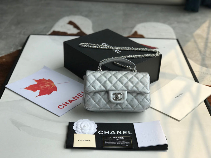  women's handbag, mid design, view 4