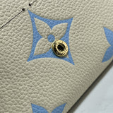  tailored shoulder bag detail view showing craftsmanship 8