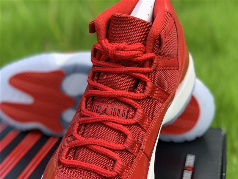 Nike bold contrast luxury sneakers view 11 minimalist modern build