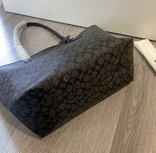 New Designer Iconic Shoulder Bag - Luxury Women's Premium Fashion - NM6516