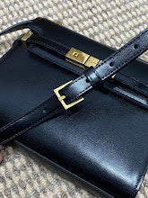 Luxury Monogram Shoulder Bag - Women's Elegant Designer Fashion - NM3810