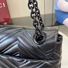 Luxury Signature Top Handle Bag - Elegant Women's Designer Handbag - NM3934