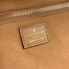 Premium Leather Shoulder Bag - Elegant Women's Designer Handbag - NM4783