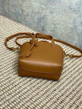 Premium Women's Crossbody Bag - Luxury Designer Fashion Accessory - NM3737