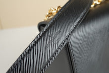 Chic Designer Satchel Bag - Luxury Women's Top Handle Handbag - NM4348