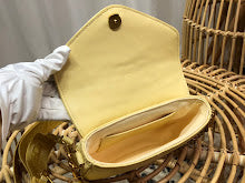 Designer Heritage Top Handle Bag - Premium Luxury Women's Fashion - NM5136