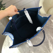 Chic Women's Crossbody Handbag - Luxury Premium Designer Style - NM5108