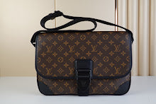 Luxury Signature Top Handle Bag - Elegant Women's Designer Handbag - NM4670