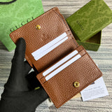 Styled lifestyle shot of sleek premium women's handbag – women's everyday handbag