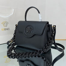 Premium Women's Shoulder Bag - Designer Luxury Fashion Accessory - NM3070