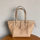 Ziva's Charm handbag – interior view (15cm*18.5cm*18cm)
