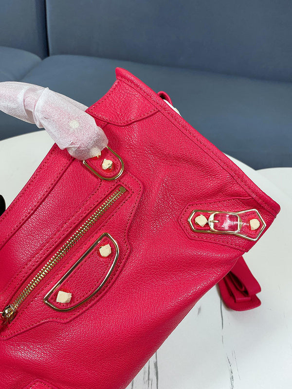 Zivas Charm Understated Luxury Statement Handbag (Premium Everyday Carry) – Angled View