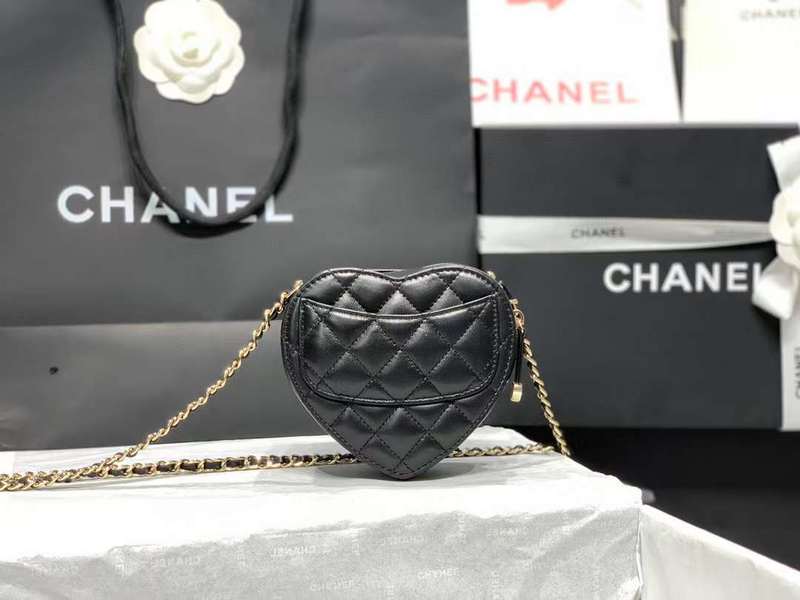 Zivas Charm Versatile Design Luxury Handbag (Everyday Luxury Essential) – Interior View