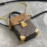  Everyday crossbody bag carried on shoulder 10
