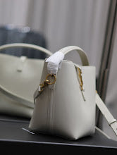 Luxury Large Tote Bag - Women's Premium Designer Fashion Handbag - NM3449