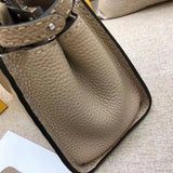 Ziva's Charm handbag – front view (Standard Size)
