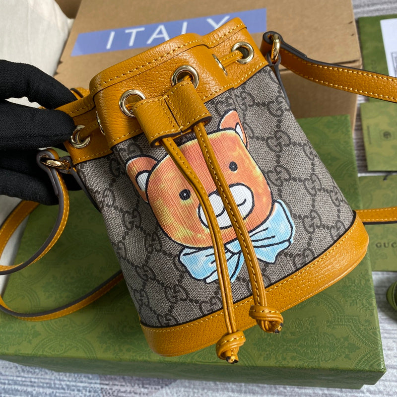Back view of polished everyday-luxe women's handbag – women's designer-style accessory