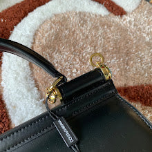 Designer Heritage Shoulder Bag - Premium Luxury Women's Handbag - NM6785