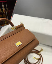 Premium Signature Crossbody - Chic Women's Luxury Designer Bag - NM7272