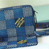  crossbody bag interior and compartment view