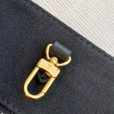 Handle and strap detail of refined modern women's handbag – women's premium purse