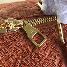 Chic Designer Crossbody Purse - Premium Luxury Women's Style - NM5121
